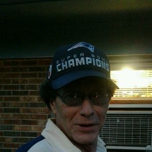 Meet your Posher, Carey